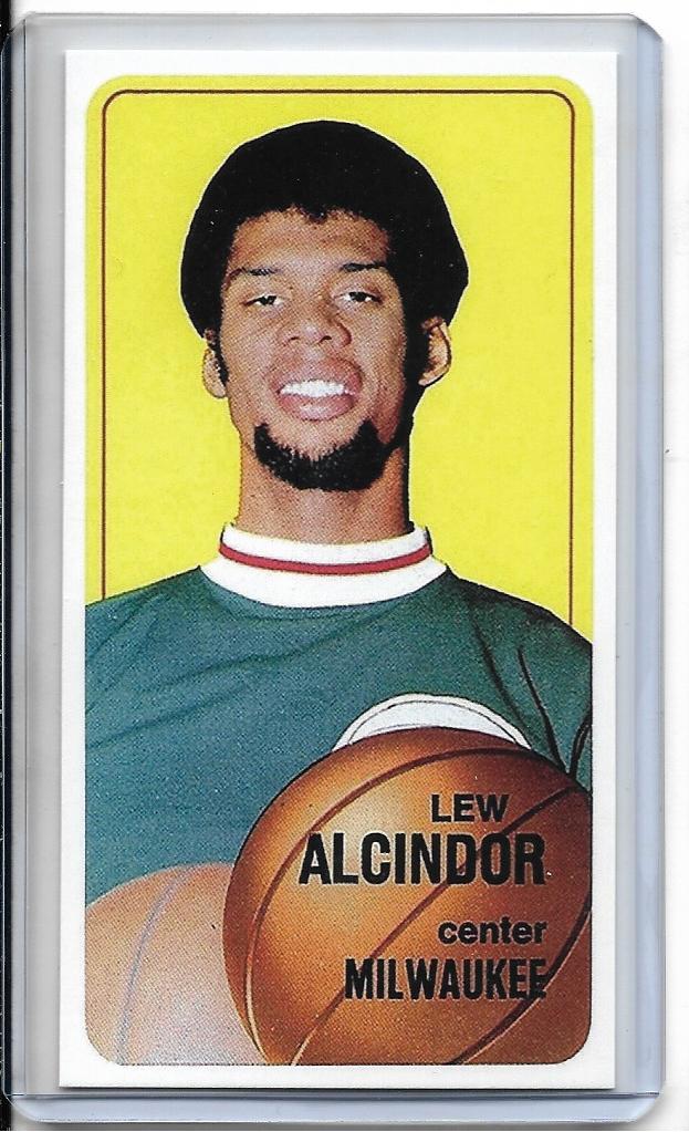 1970-71 Topps #75 LEW ALCINDOR KAREEM ABDUL-JABBAR Milwaukee Bucks