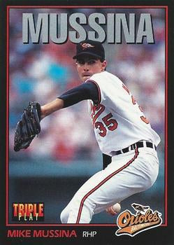 1993 Leaf #13 " TRIPLE PLAY "  MIKE MUSSINA - BALTIMORE ORIOLES / NEW YORK YANKEES